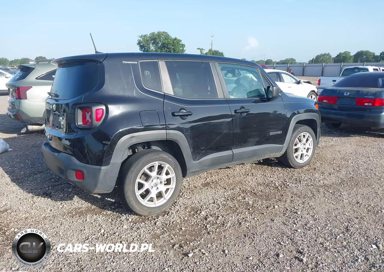 2023 Jeep Renegade Latitude 4X4 VIN:ZACNJDB19PPP16249 - 4