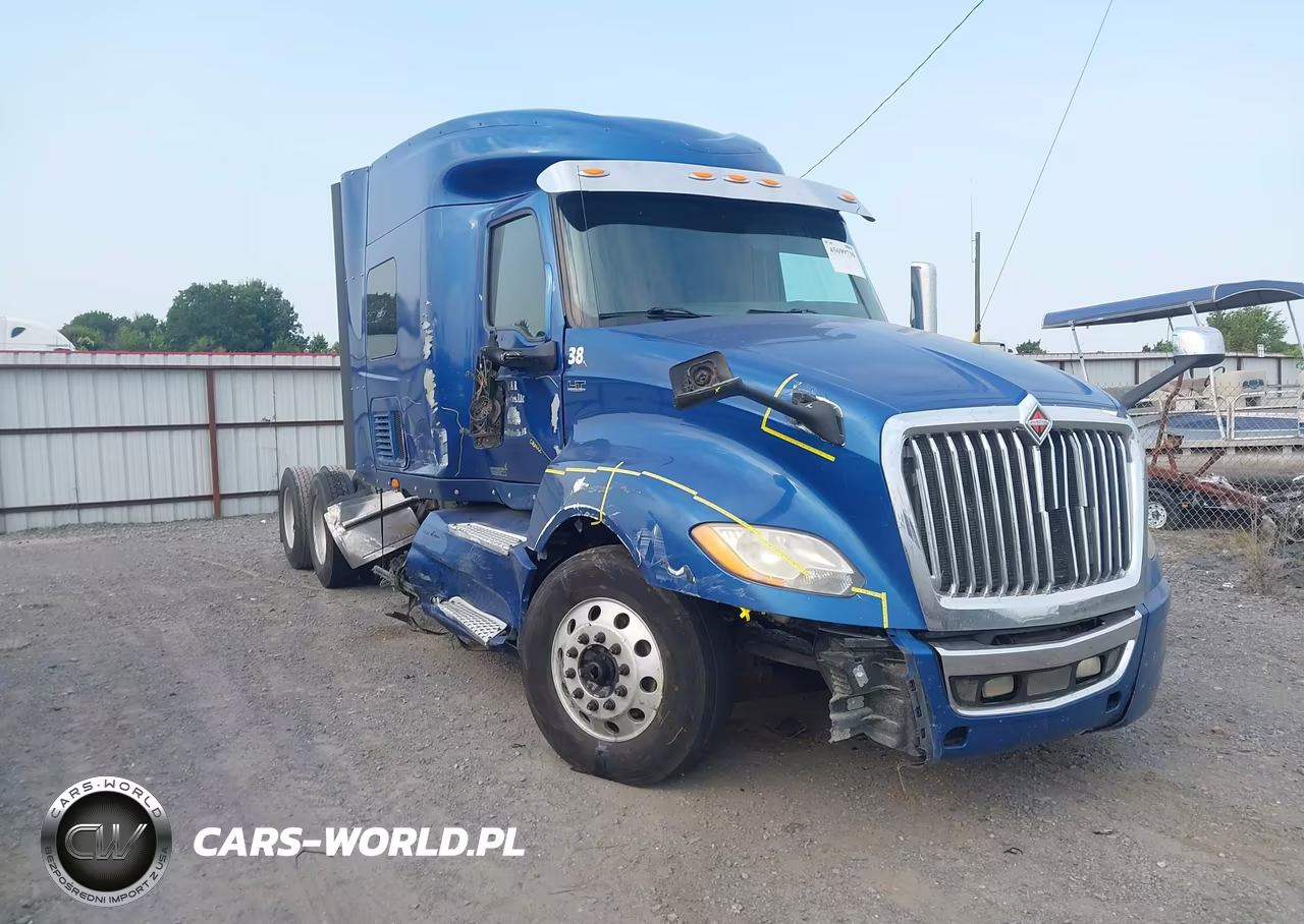 2019 International Lt – zdjęcie 1 z 15