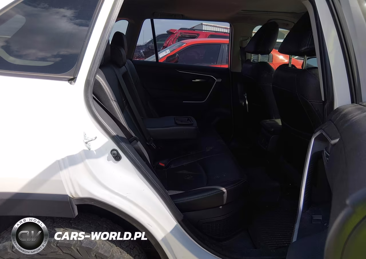 2020 Toyota Rav4 Hybrid Xle VIN:JTMRWRFV8LD546216 - 8