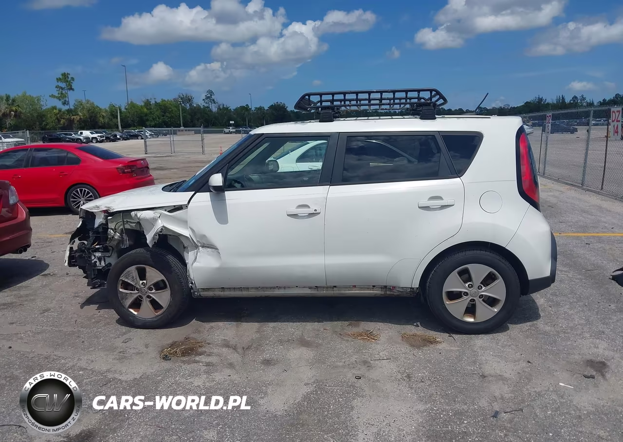 2015 Kia Soul VIN:KNDJN2A24F7156771 - 15