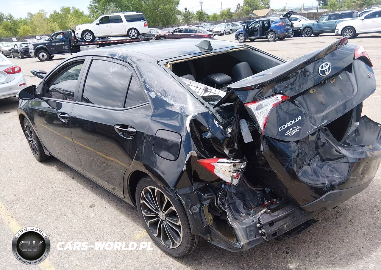 2015 Toyota Corolla S Plus VIN:5YFBURHE9FP301057 - 3