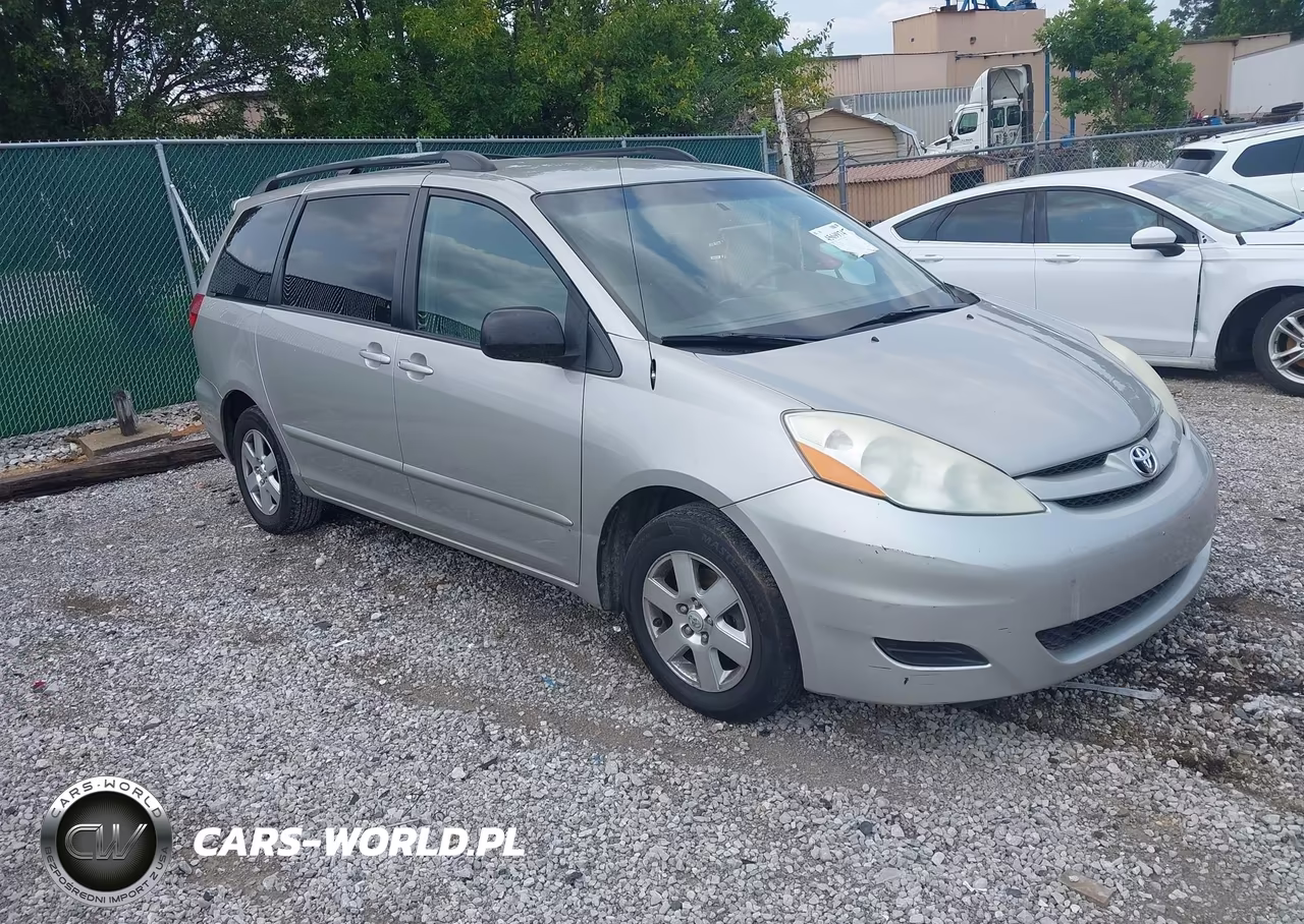 2008 Toyota Sienna Le