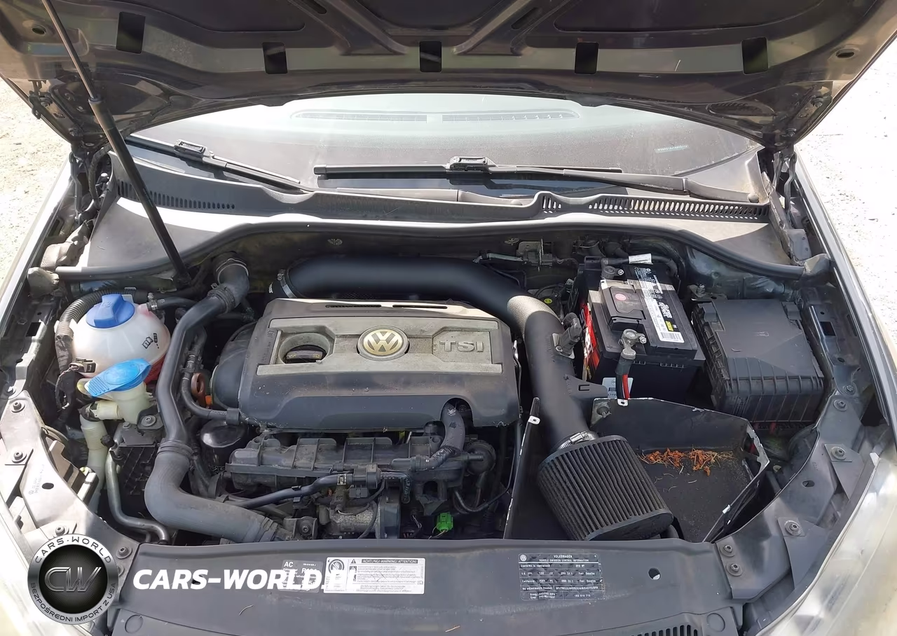 2010 Volkswagen Gti 2-Door VIN:WVWFD7AJ1AW201189 - 10