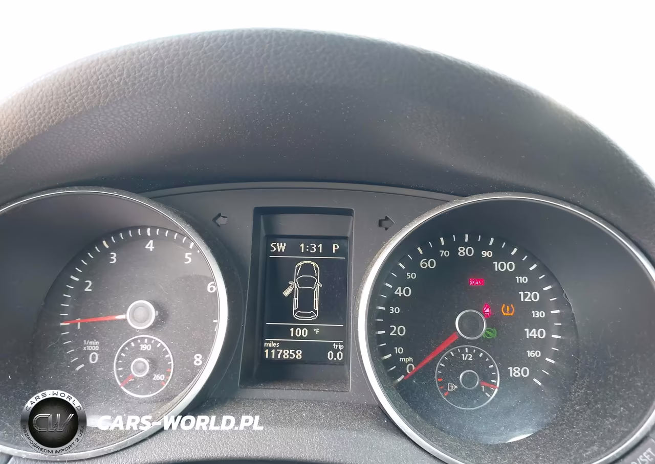 2010 Volkswagen Gti 2-Door VIN:WVWFD7AJ1AW201189 - 7