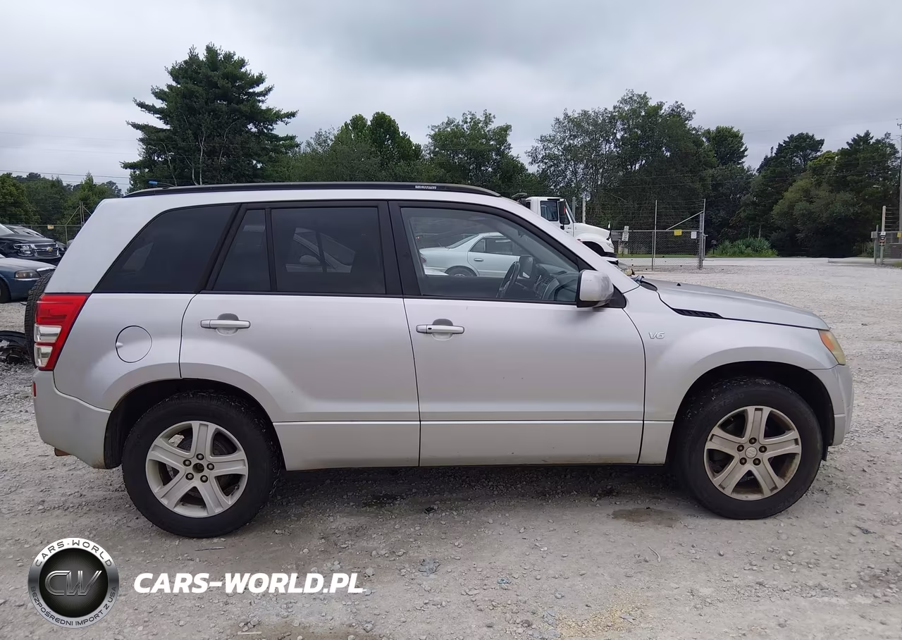 2007 Suzuki Grand Vitara Luxury VIN:JS3TE947774202252 - 13