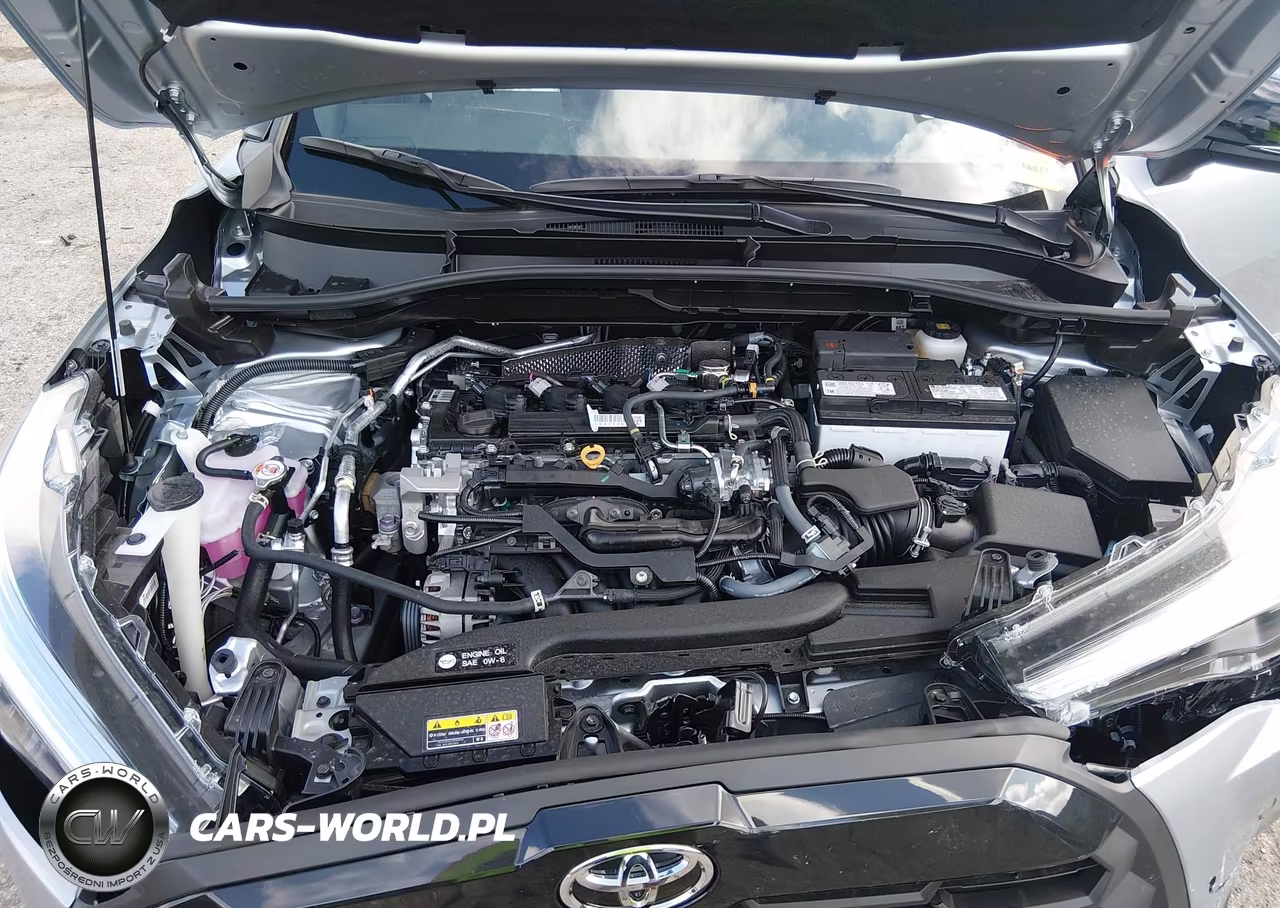 2026 Toyota Corolla Cross Xle VIN:7MUDAAAG7TV210702 - 10
