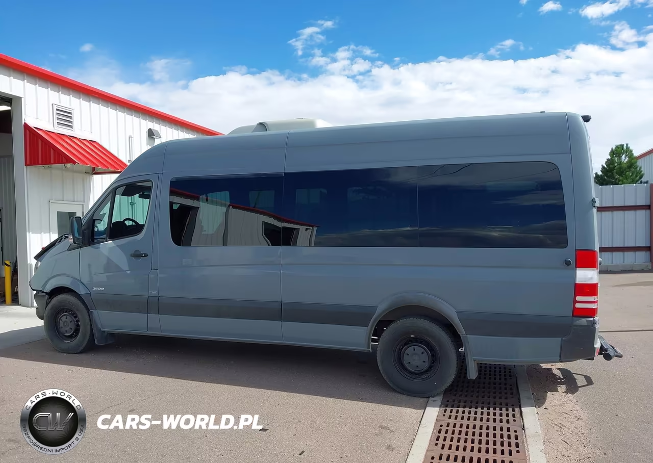 2015 Mercedes-Benz Sprinter 2500 High Roof VIN:WDZPE8DC0FP155943 - 15