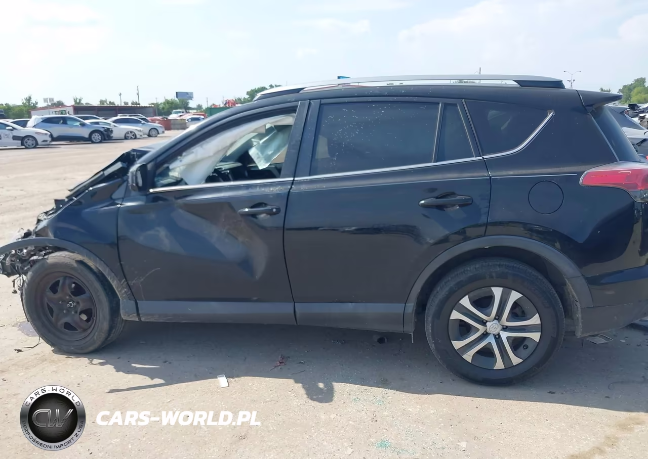 2018 Toyota Rav4 Le VIN:2T3ZFREV1JW473966 - 13