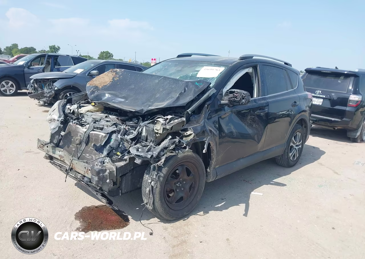 2018 Toyota Rav4 Le VIN:2T3ZFREV1JW473966 - 2