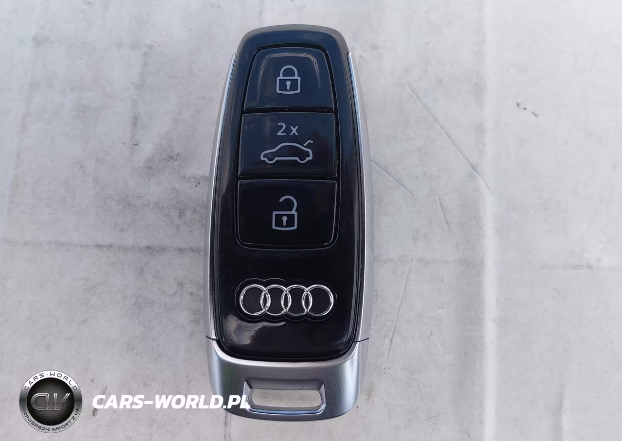2023 Audi E-Tron Premium Quattro VIN:WA1AAAGE6PB002773 - 11