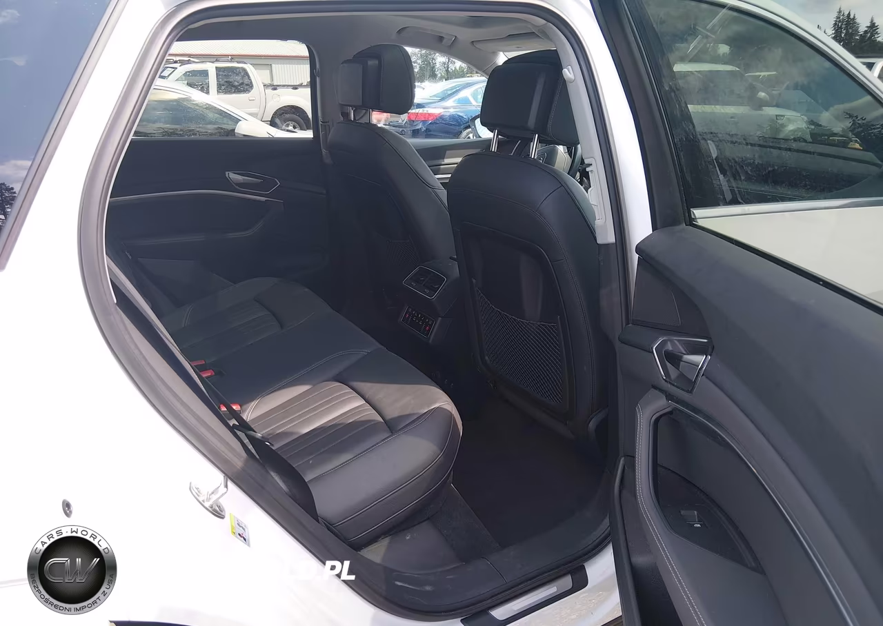 2023 Audi E-Tron Premium Quattro VIN:WA1AAAGE6PB002773 - 21