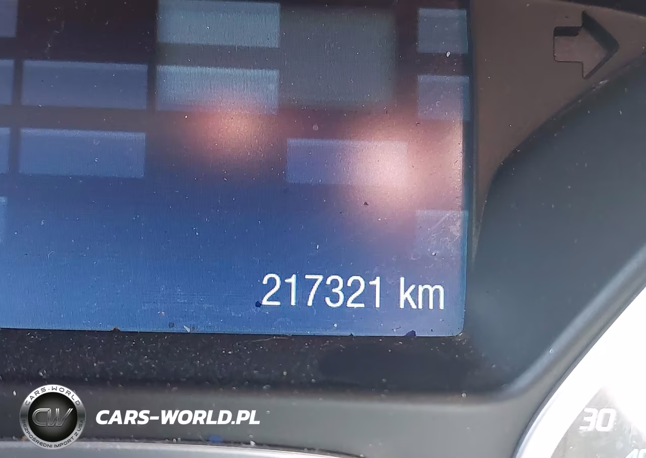 2012 Ford Focus Se VIN:1FAHP3K22CL366615 - 7