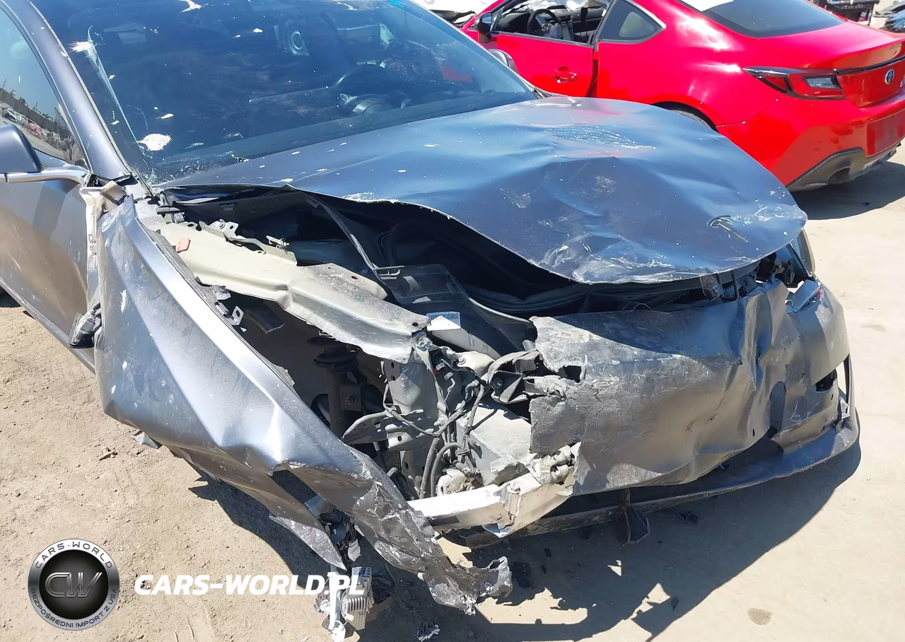 2018 Tesla Model 3 Long Range-Mid Range VIN:5YJ3E1EA7JF025700 - 6