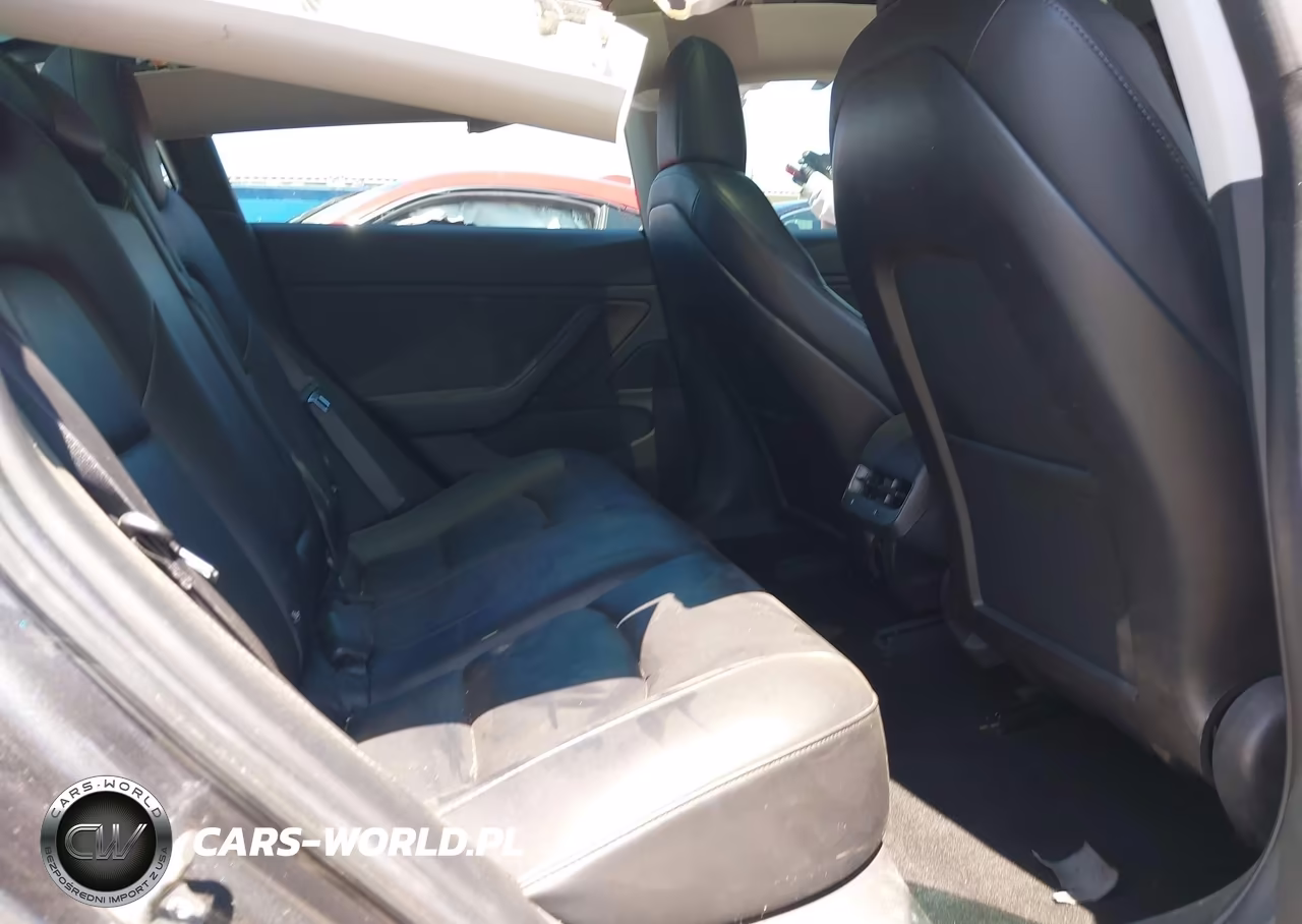 2018 Tesla Model 3 Long Range-Mid Range VIN:5YJ3E1EA7JF025700 - 8