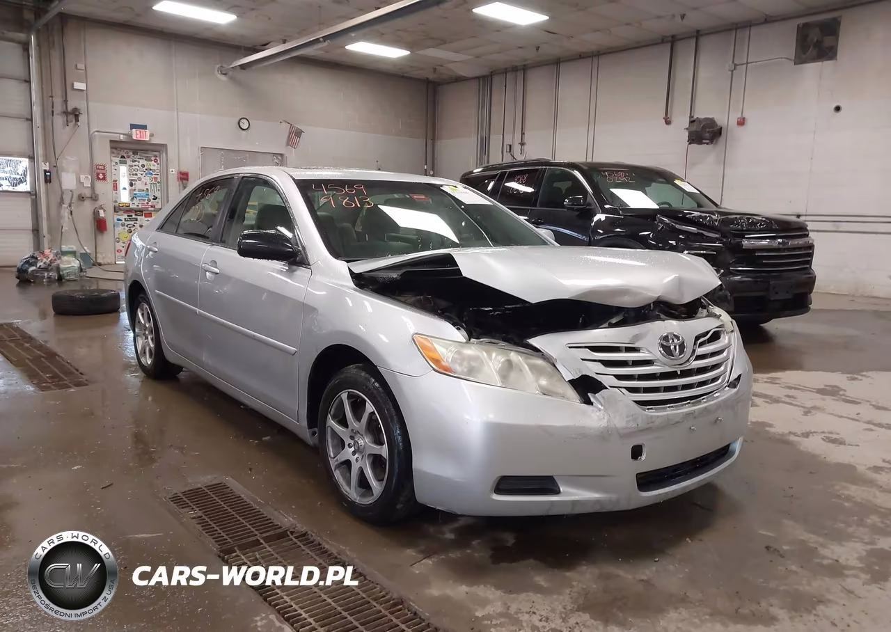 2007 Toyota Camry Le – zdjęcie 1 z 16