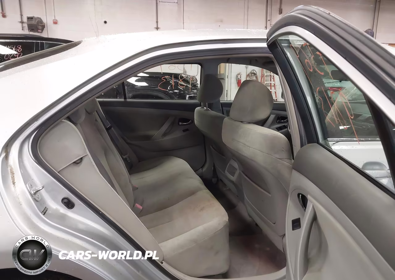 2007 Toyota Camry Le VIN:JTNBE46KX73030329 - 8