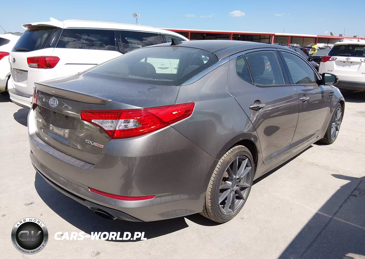 2012 Kia Optima Sx VIN:5XXGR4A69CG054396 - 4