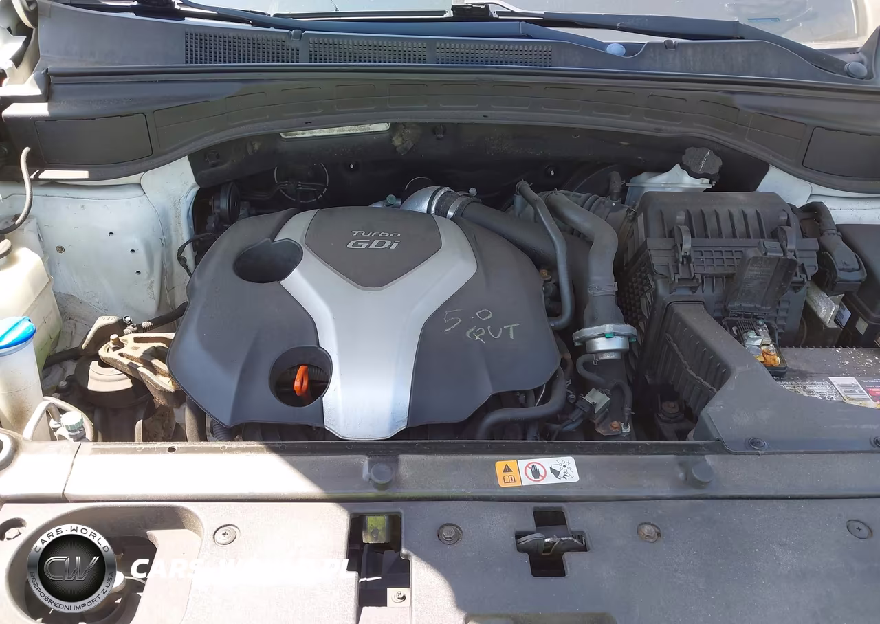2013 Hyundai Santa Fe Sport 2.0T VIN:5XYZUDLA5DG117676 - 10