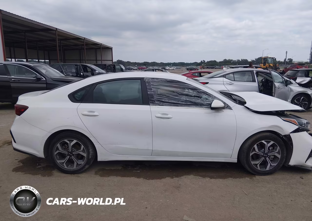 2021 Kia Forte Lxs VIN:3KPF24AD5ME283523 - 12