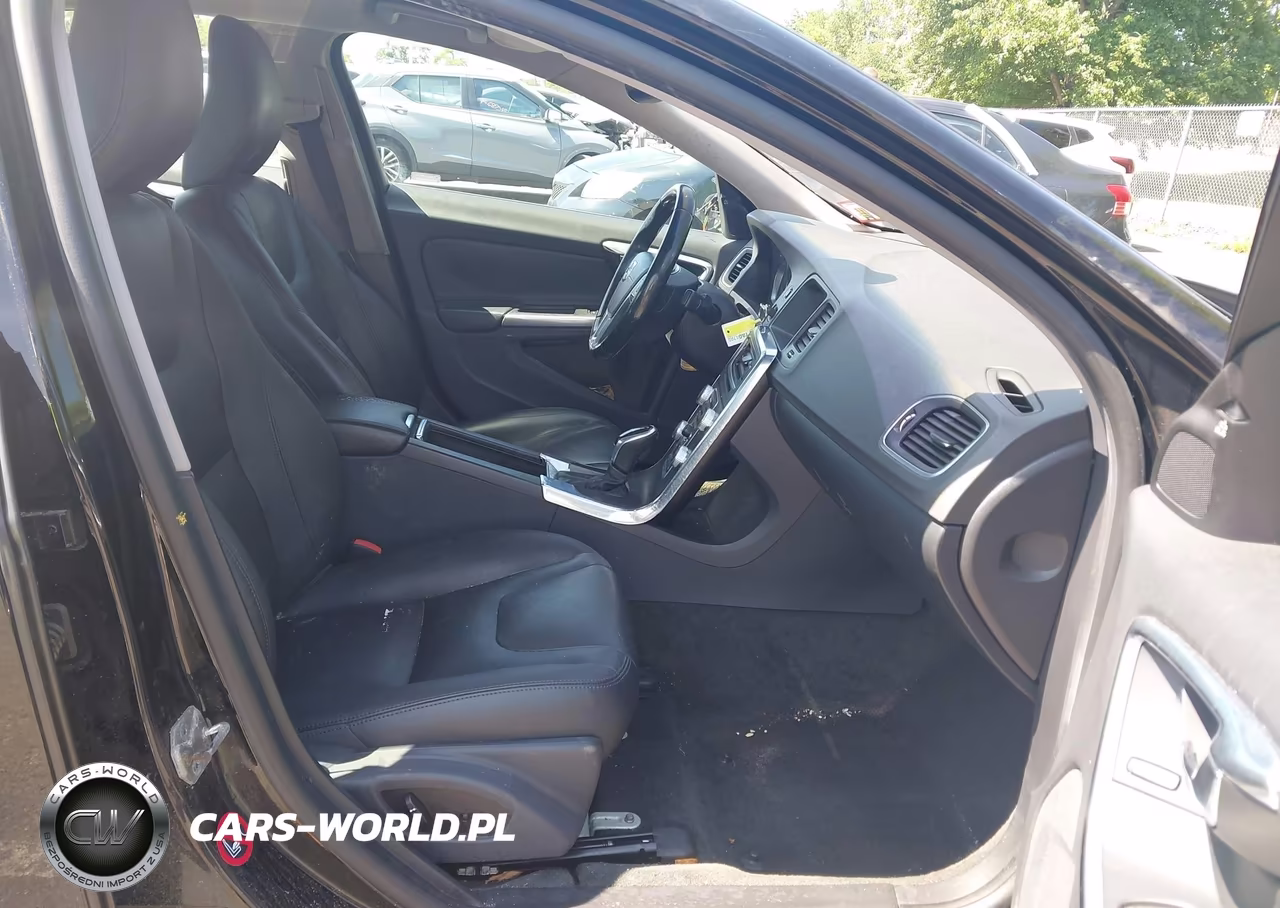 2015 Volvo S60 T5 Premier VIN:YV126MFK8F1336130 - 5