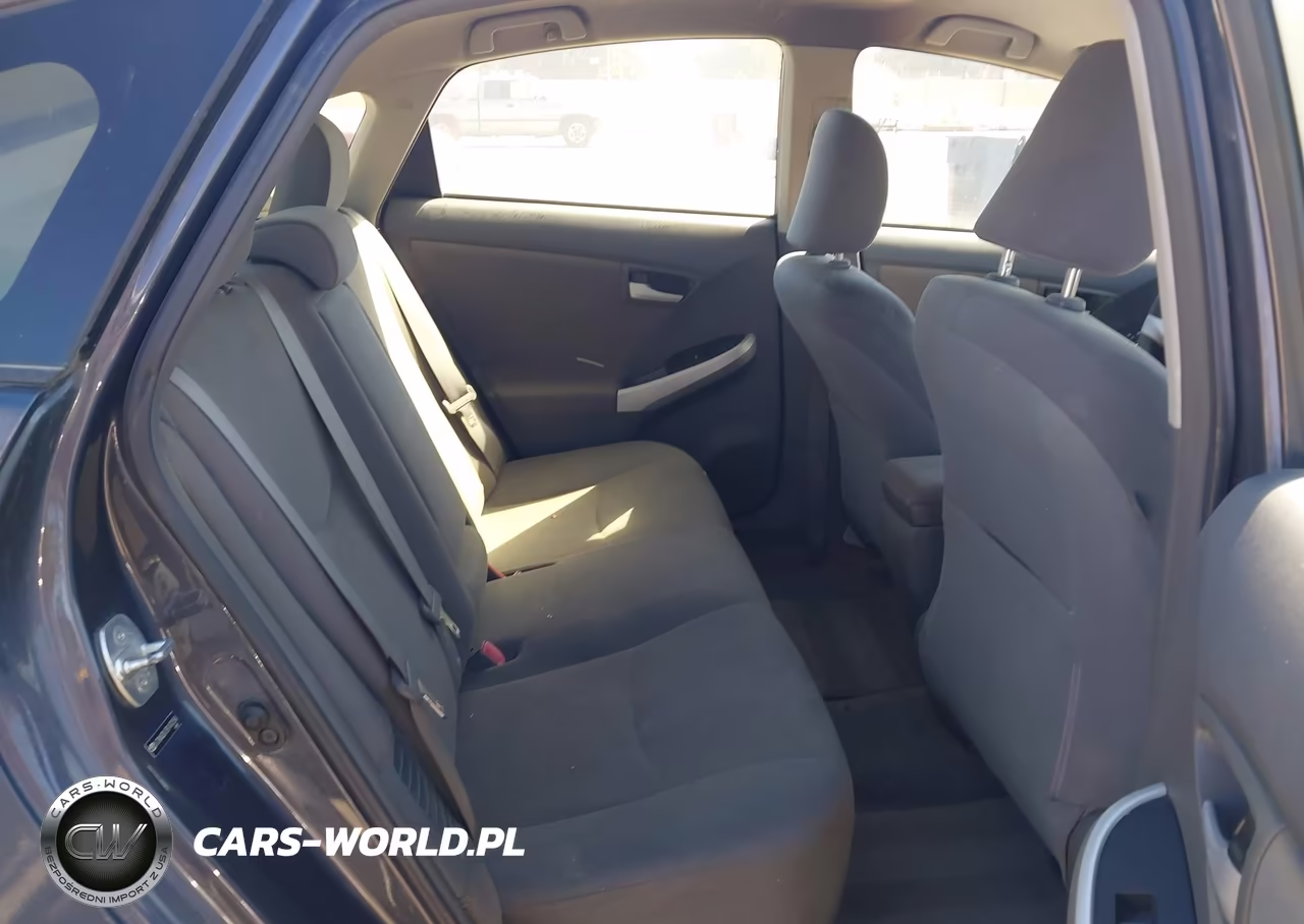 2011 Toyota Prius Two VIN:JTDKN3DU7B1470354 - 8