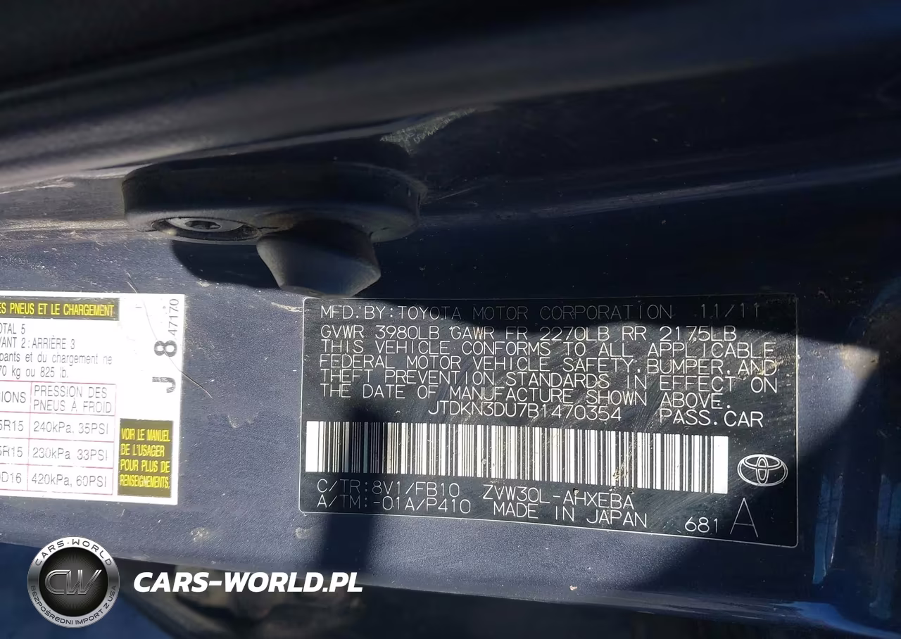 2011 Toyota Prius Two VIN:JTDKN3DU7B1470354 - 9