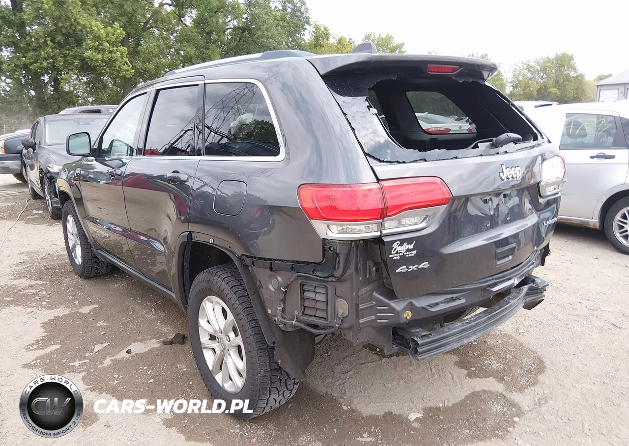 2016 Jeep Grand Cherokee Laredo VIN:1C4RJFAG5GC478782 - 3