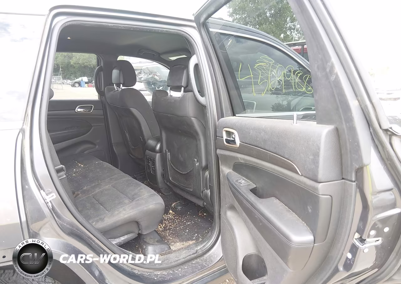 2016 Jeep Grand Cherokee Laredo VIN:1C4RJFAG5GC478782 - 8