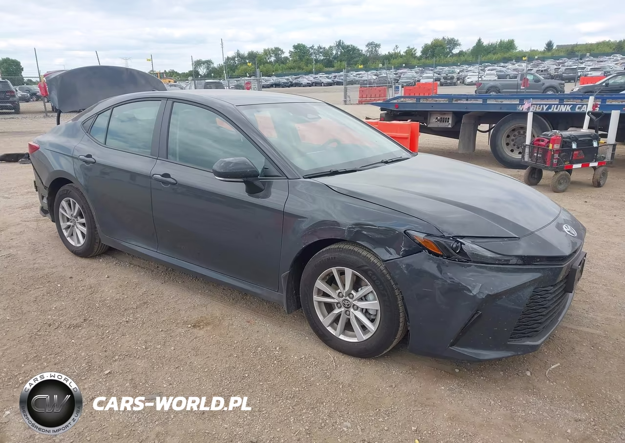 2026 Toyota Camry Le VIN:4T1DAACK4TU327687 - 1