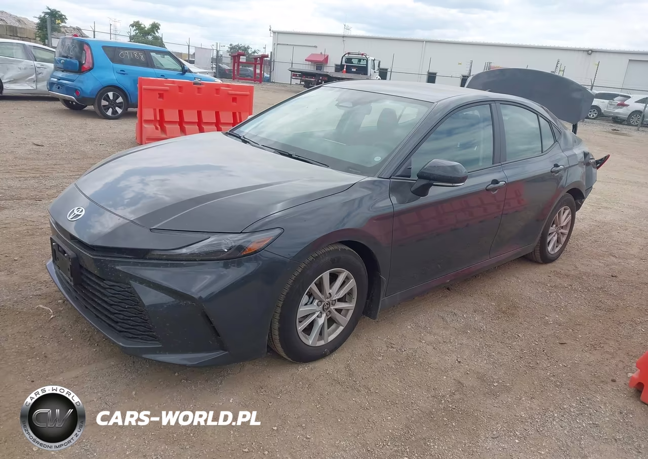 2026 Toyota Camry Le VIN:4T1DAACK4TU327687 - 2