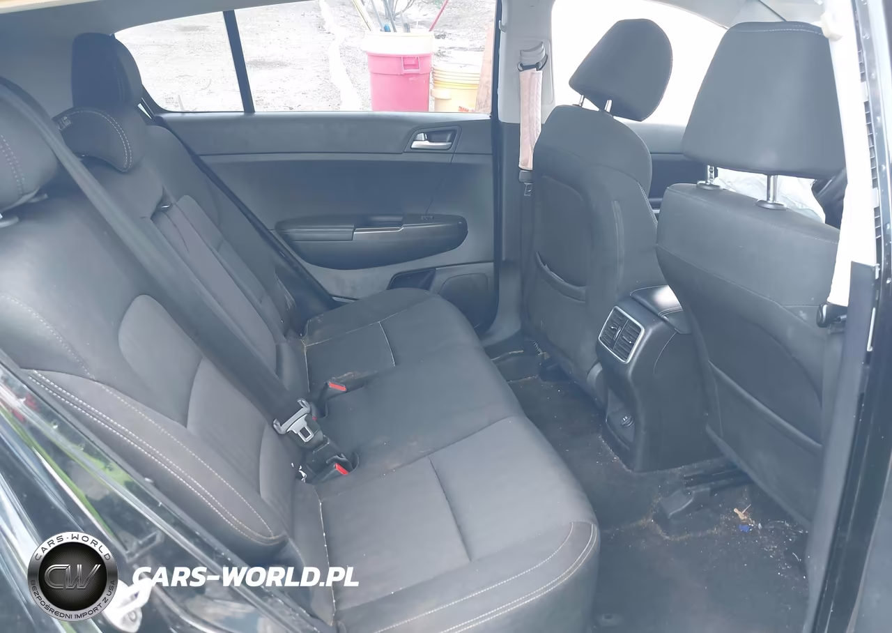 2020 Kia Sportage Lx VIN:KNDPM3AC4L7737887 - 8