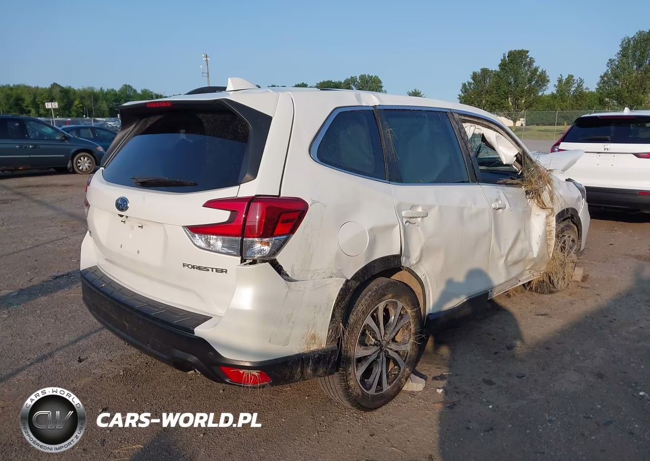 2021 Subaru Forester Limited VIN:JF2SKAUC0MH449801 - 4