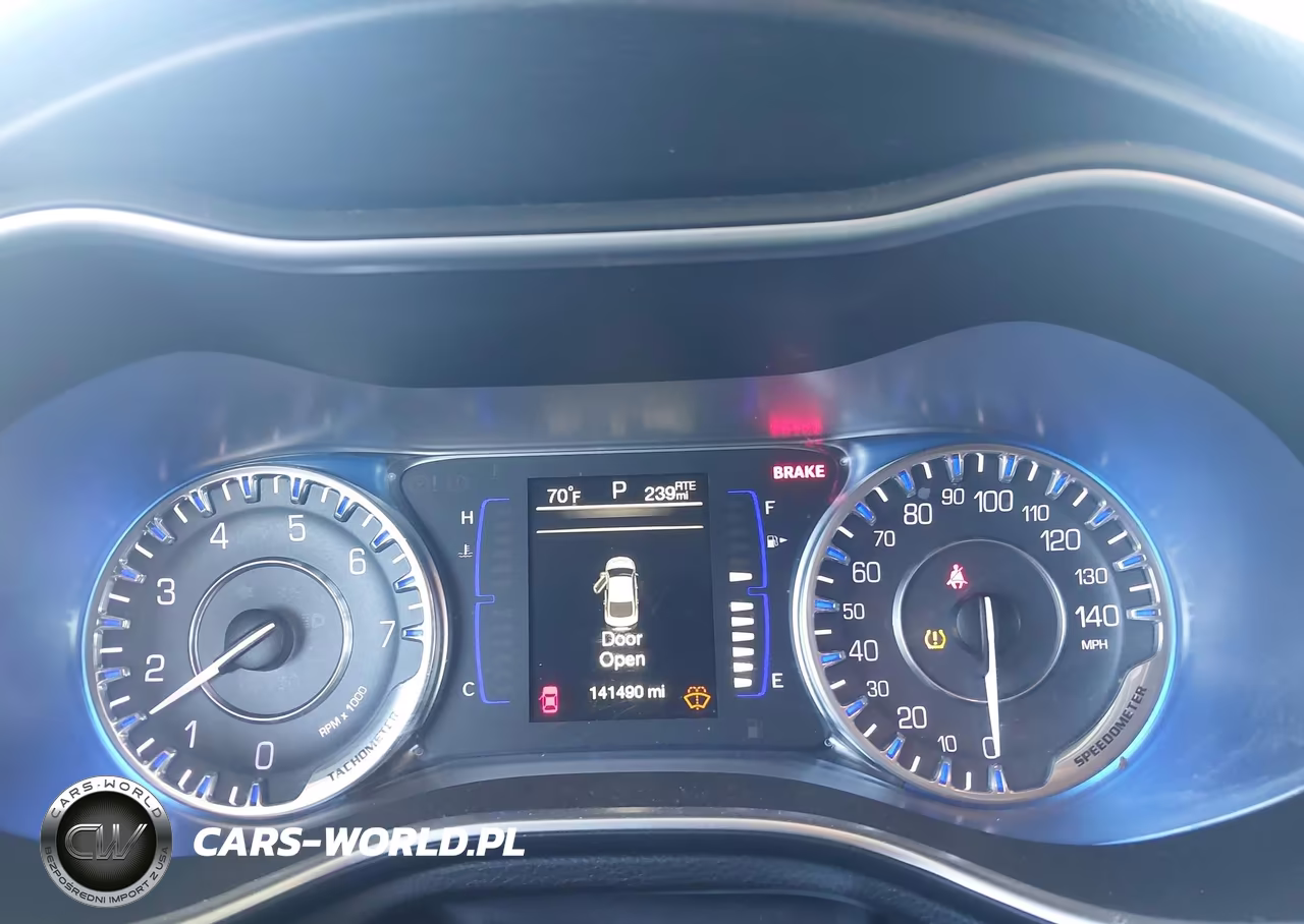 2016 Chrysler 200 Limited VIN:1C3CCCAB0GN134319 - 7