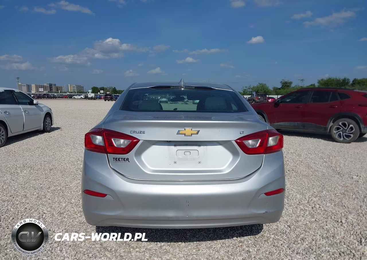2018 Chevrolet Cruze Lt Auto VIN:1G1BE5SM6J7175989 - 16