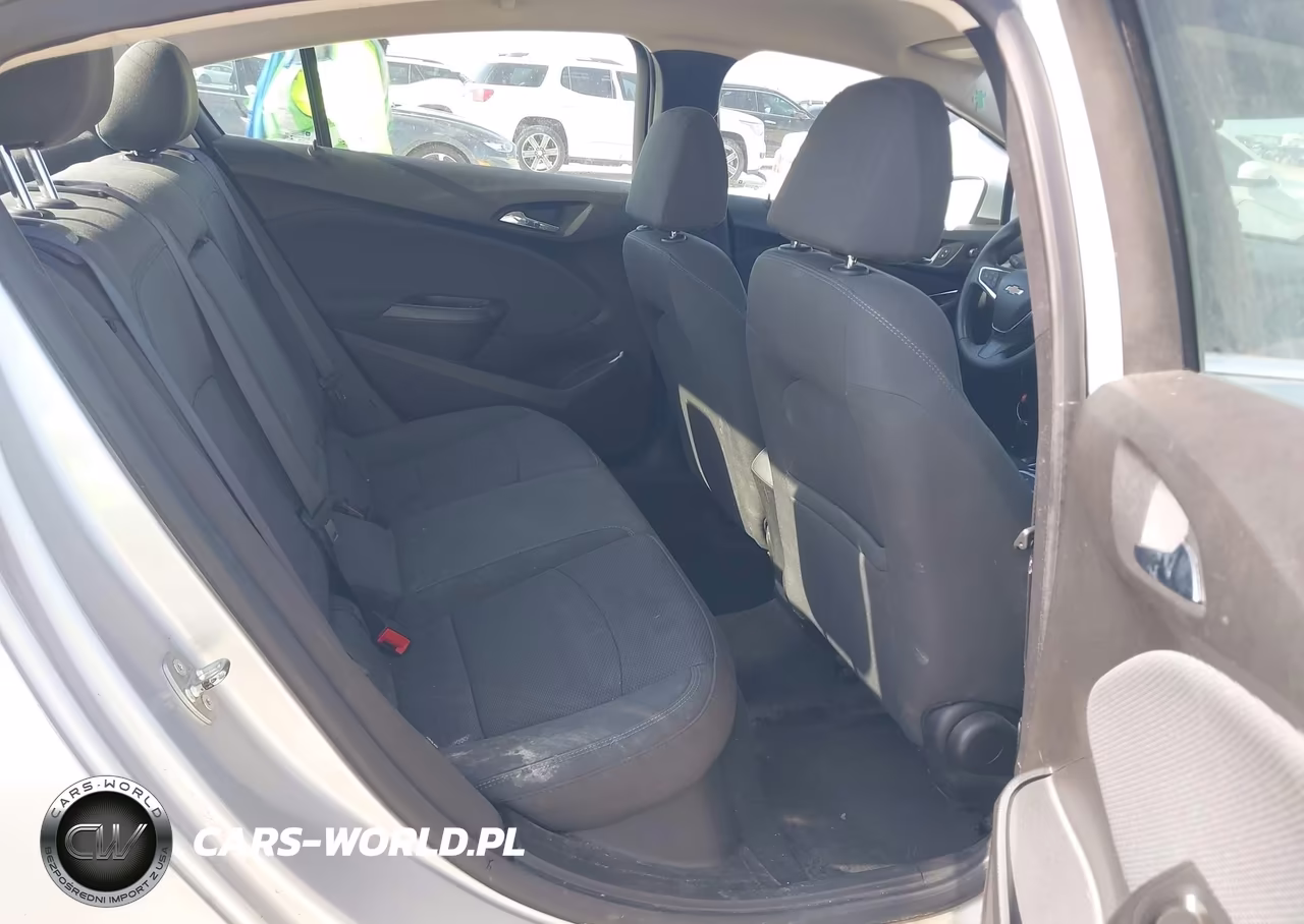 2018 Chevrolet Cruze Lt Auto VIN:1G1BE5SM6J7175989 - 8