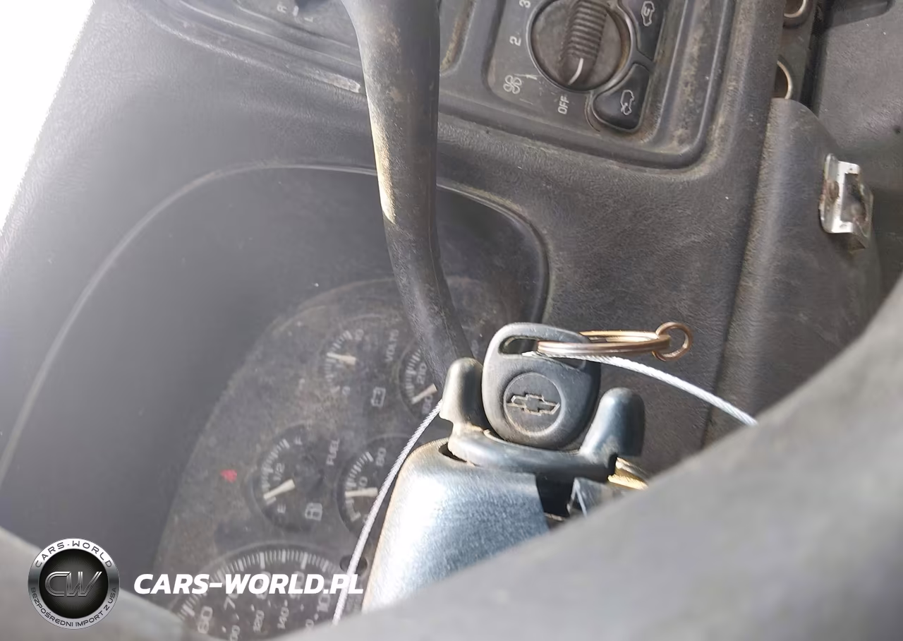2000 Chevrolet Silverado 1500 VIN:1GCEK14VXYZ221222 - 11