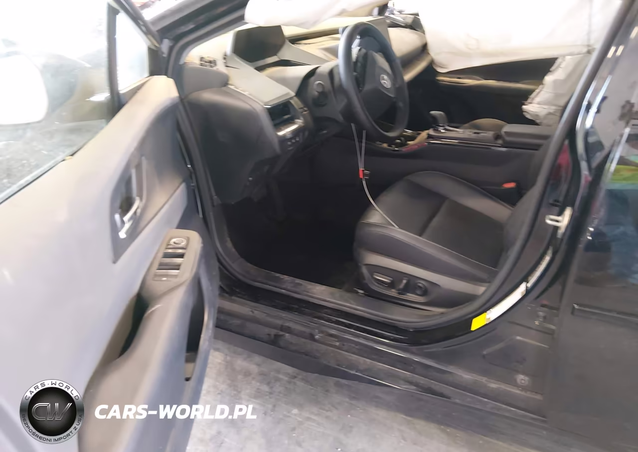2024 Toyota Prius Xle Awd-E VIN:JTDADABU6R3010770 - 5