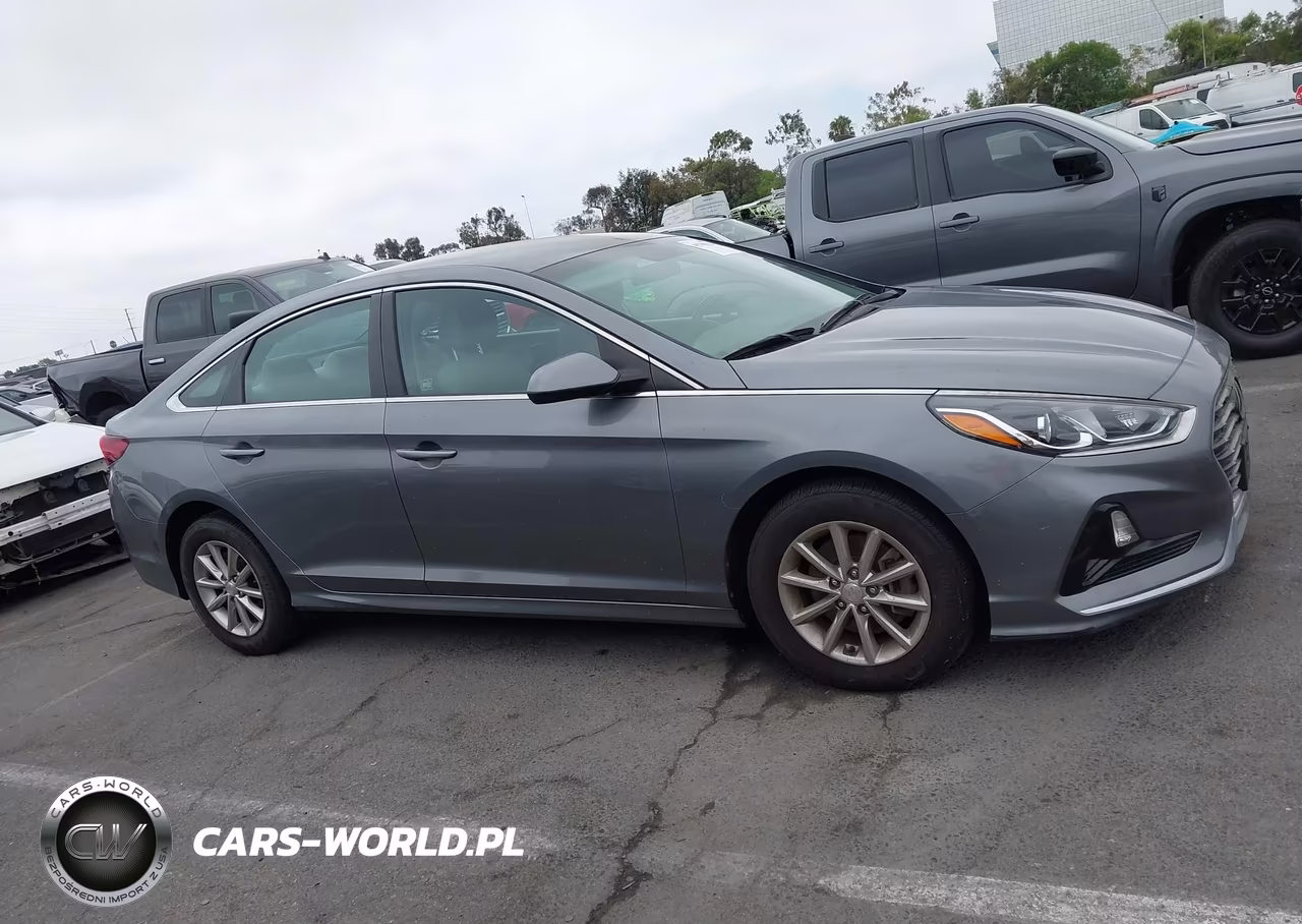 2018 Hyundai Sonata Se VIN:5NPE24AF4JH677034 - 13