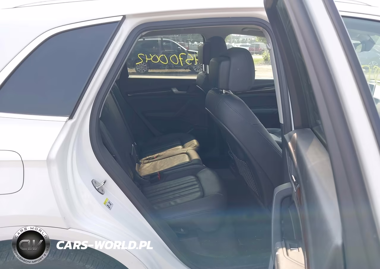 2019 Audi Q5 45 Premium VIN:WA1BNAFYXK2136165 - 8