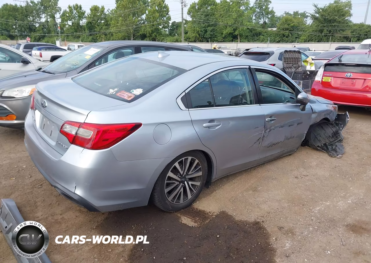 2018 Subaru Legacy 2.5I Premium VIN:4S3BNAF61J3022665 - 4
