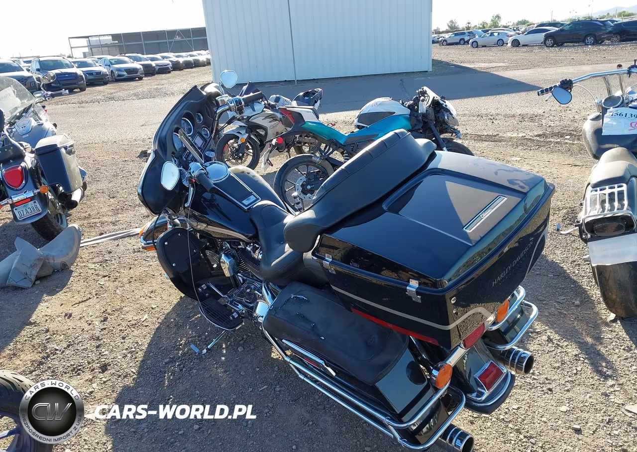 2003 Harley-Davidson Flhtci VIN:1HD1FFW143Y644224 - 3