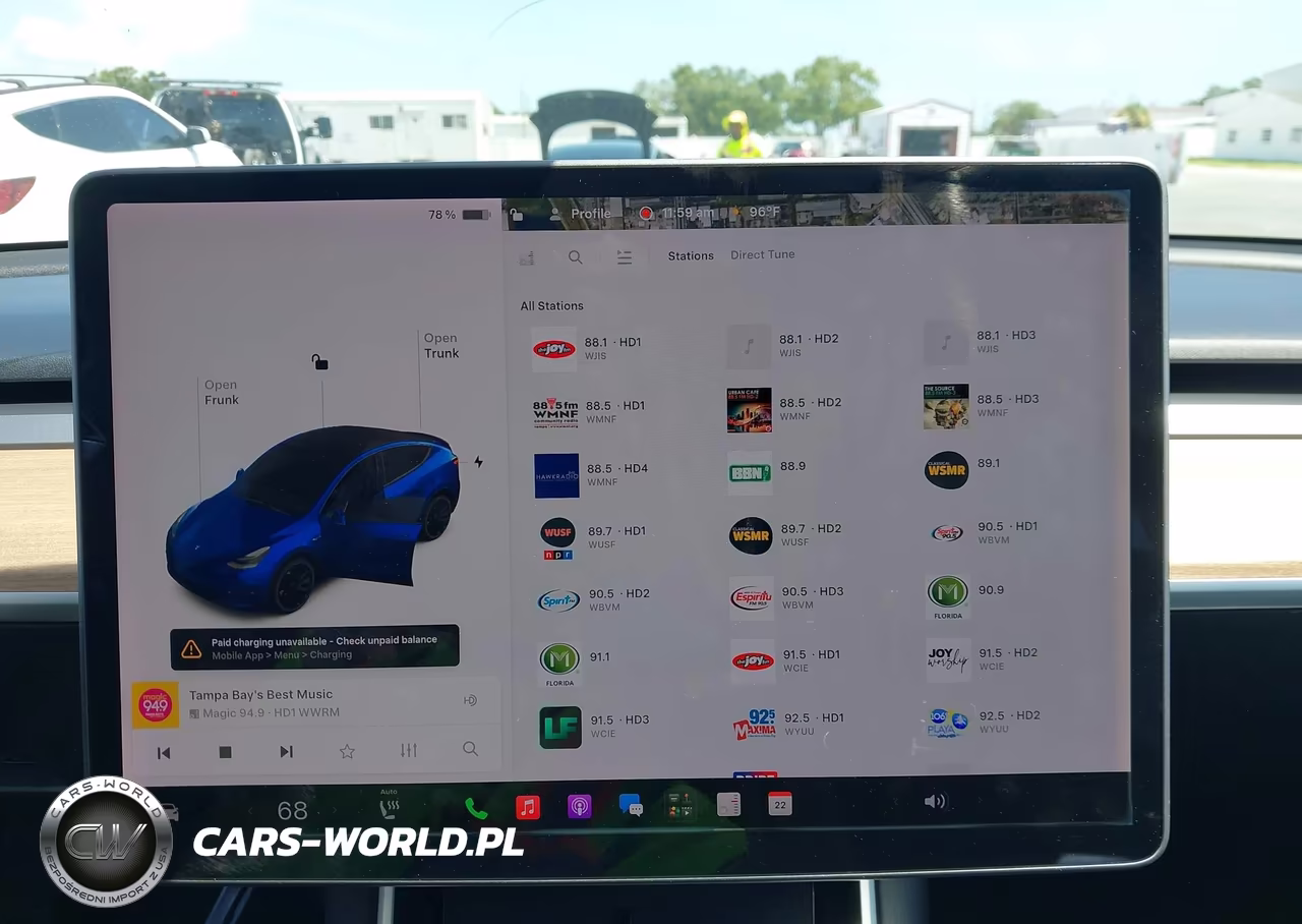 2020 Tesla Model Y Long Range Dual Motor All-Wheel Drive-Performance Dual Motor All-Wheel Drive VIN:5YJYGDEFXLF001178 - 18