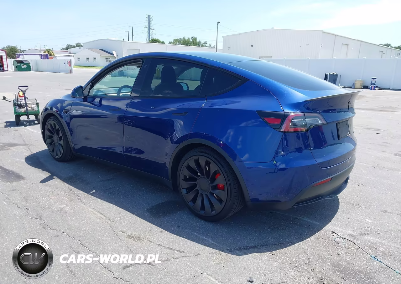 2020 Tesla Model Y Long Range Dual Motor All-Wheel Drive-Performance Dual Motor All-Wheel Drive VIN:5YJYGDEFXLF001178 - 3