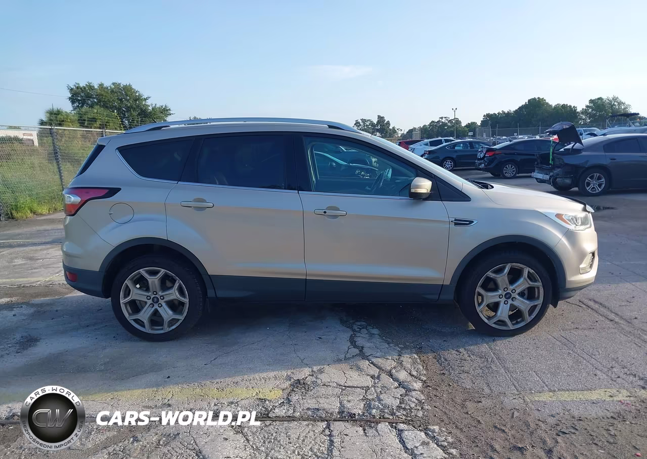 2017 Ford Escape Titanium VIN:1FMCU0JD4HUE71491 - 13