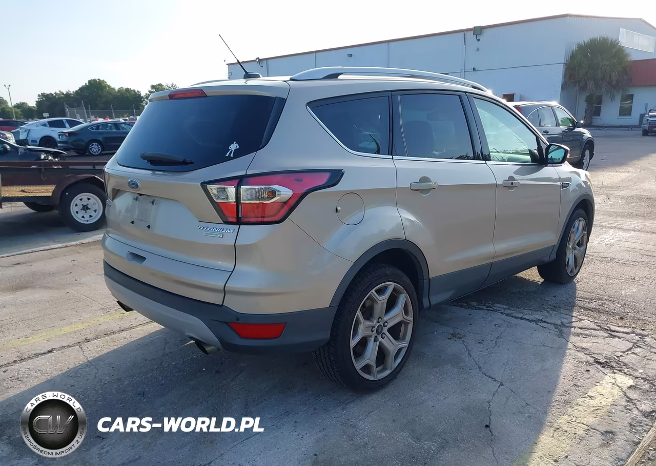 2017 Ford Escape Titanium VIN:1FMCU0JD4HUE71491 - 4