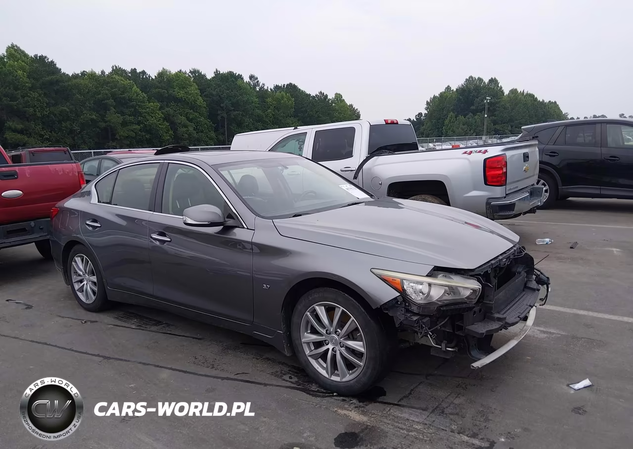 2015 Infiniti Q50 Premium