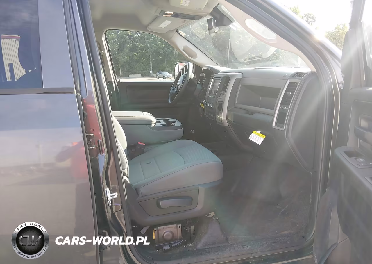 2016 Ram 3500 Tradesman VIN:3C63RRGL8GG365434 - 5