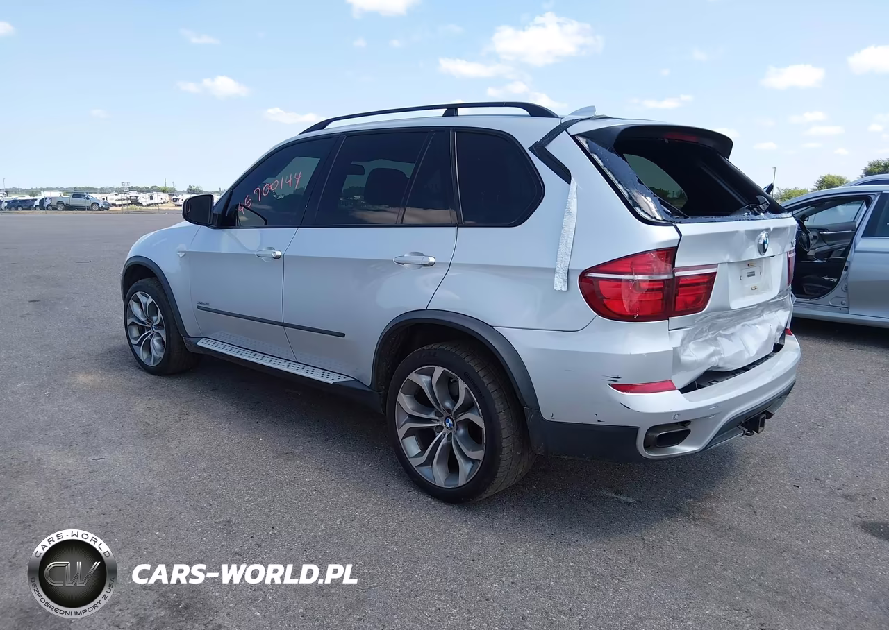 2011 BMW X5 xDrive50I VIN:5UXZV8C57BL419350 - 3