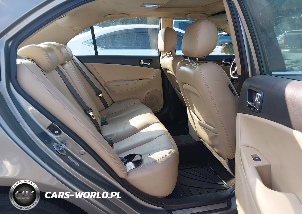2009 Hyundai Sonata Limited V6 VIN:5NPEU46F19H432965 - 8