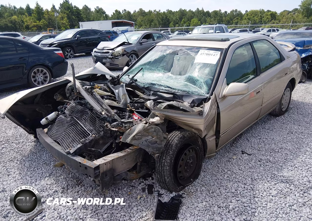 1998 Toyota Camry Le VIN:4T1BG22K0WU337067 - 2